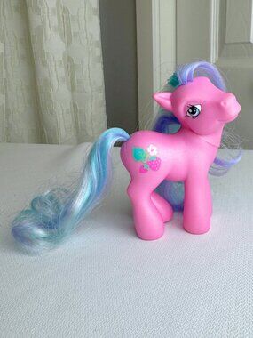 2006 G3 MLP Sweetberry Sleepover Dreams Vintage My Little Pony